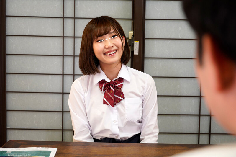 遊びに来た親戚の娘の入浴を覗き見！見つかったけど逆に恥ずかしそうにするのでソソられまくり無理矢理混浴。若い女子と混浴するなんて初めてだからチ○ポはビンビン！！我慢できなくて無理矢理しゃぶらせると…抜群に上手い！コレはたまらないと、家族にバレないように… - サンプル画像 - 11