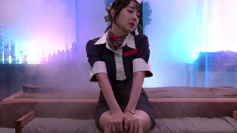 催淫ミストの絶頂リラク効果でエロス覚醒！フットリラクゼーションCAテカテカ黒タイツエステ 国際線CAゆいか編 - サンプル画像 - 1