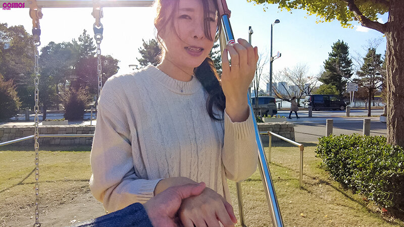 結婚して20年、平凡な生活を送る主婦。最近、年齢を重ねるごとに心が冷めていくのを感じる…もう一度だけ10代の頃のようにキスしただけでドキドキする燃えるようなSEXがしたい。一日限定彼氏と最初で最後の不貞中出しSEX かれんさん（43歳） 新宿区在住 子供:1人 - サンプル画像 - 2