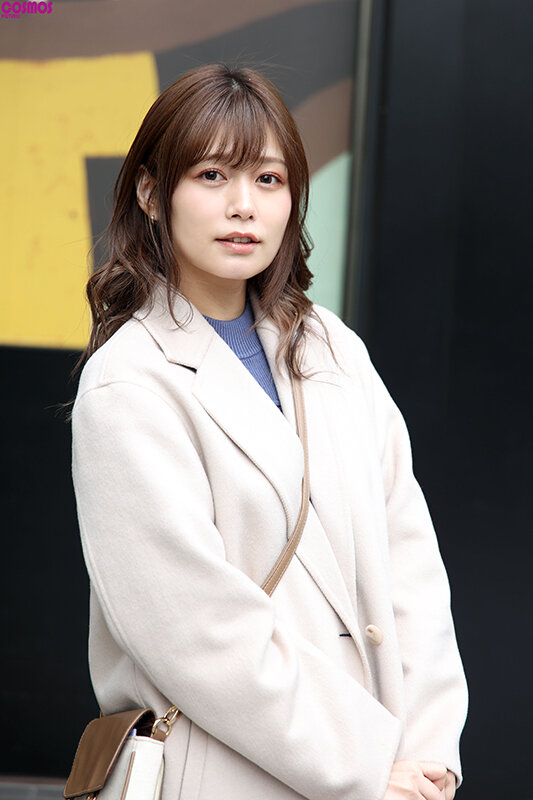 素人妻が一般大学生の自宅にコンドーム1つ渡され一泊一度のゴム姦では満足できず宿泊中2度もガチ中出しを許してしまう騎乗位で痙攣イキするモデル妻 ひかるさん 30歳 - サンプル画像 - 1