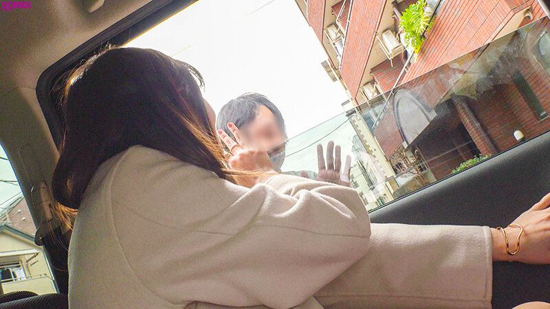 素人妻が一般大学生の自宅にコンドーム1つ渡され一泊一度のゴム姦では満足できず宿泊中2度もガチ中出しを許してしまう騎乗位で痙攣イキするモデル妻 ひかるさん 30歳 - サンプル画像 - 20
