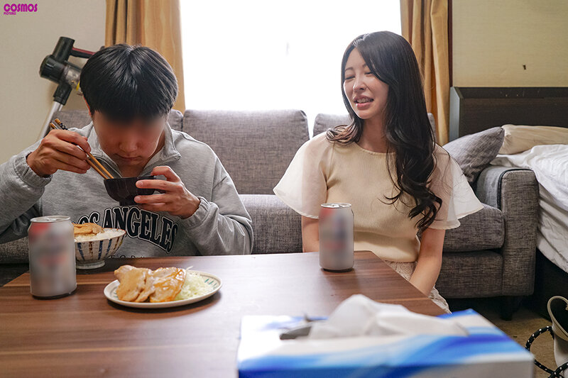 素人妻が一般大学生の自宅にコンドーム1つ渡され一泊 一度のゴム姦では満足できず宿泊中2度もガチ中出しを許してしまう - サンプル画像 - 3