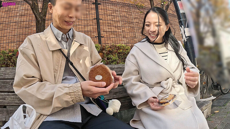 結婚して20年、平凡な生活を送る主婦。最近、年齢を重ねるごとに心が冷めていくのを感じる…もう一度だけ10代の頃のようにキスしただけでドキドキする燃えるようなSEXがしたい。一日限定彼氏と最初で最後の不貞中出しSEX まこさん（42歳） 台東区在住 子供:息子（18歳） - サンプル画像 - 1