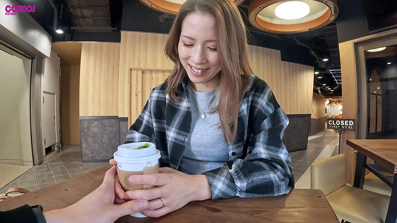 結婚して19年、平凡な生活を送る主婦。最近、年齢を重ねるごとに心が冷めていくのを感じる…もう一度だけ10代の頃のようにキスしただけでドキドキする燃えるようなSEXがしたい。一日限定彼氏と最初で最後の不貞中出しSEX あかねさん（40歳）杉並区在住 子供:息子（18歳） - サンプル画像 - 2