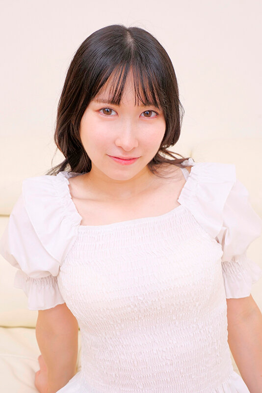 超有名大学に通うマジメな女子大生がとっても恥ずかしい焦らし素股体験！パンティ越しにデカチンずぷっと3cm挿入！ - サンプル画像 - 1