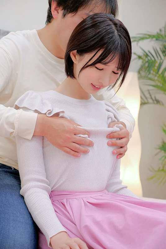 優しくて綺麗な育児中のママさん！「童貞君の早漏改善のお手伝いしてくれませんか？」 母性溢れる可愛いママさんが童貞君にドキドキ膣キュンしちゃって生中出し筆おろし！ - サンプル画像 - 3