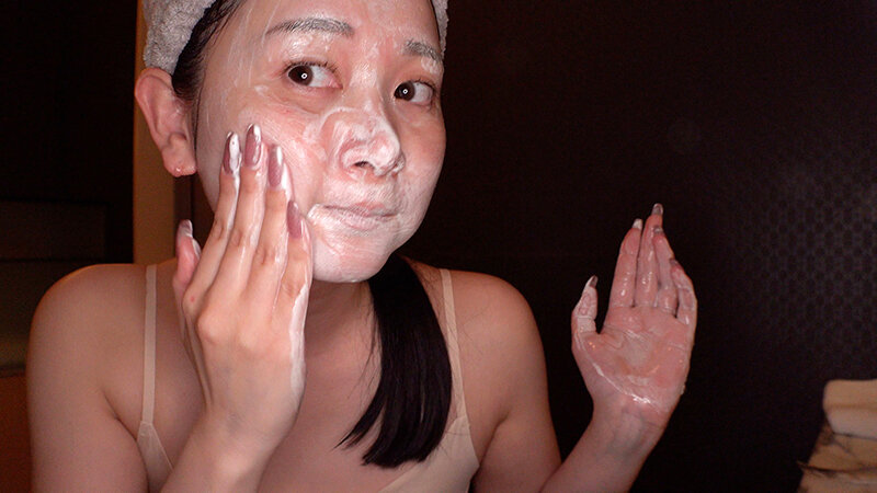 会社では大人しめな理系女子の静河さんにいきなりラブホデートに誘われ…初めからヤル気マンマンだったような小悪魔スマイルで何度も射精と中出しを求めてきた。 - サンプル画像 - 13