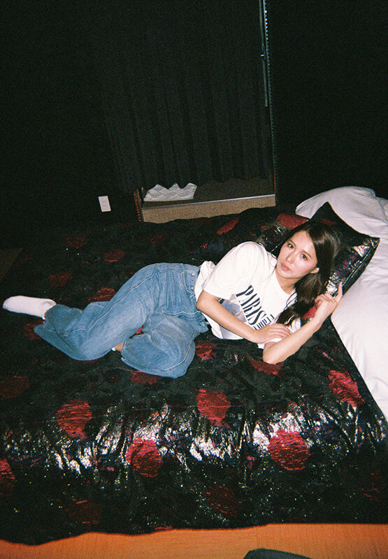 付き合って同棲していたけど別れて、ある日「荷物を受け取りたい」と3年ぶりに再会した元カノ通野未帆と久しぶりにキスをしたらもう一度だけSEXしたいと誘われ燃え上がるようなワンナイトラブをした。 - サンプル画像 - 1