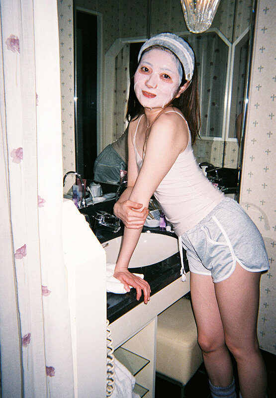 金曜の夜、何度も中出しをした想い出を残したくて…ほんわか美人セフレちゃん中城葵と朝から晩まで精飲と中出しをした週末2日目の記録 - サンプル画像 - 2