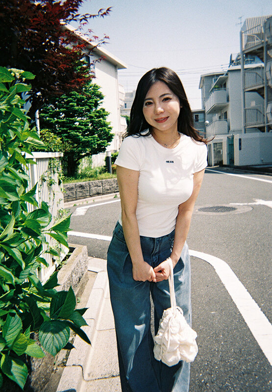 出張と嘘をついて会ってくれたバリキャリOL吉澤友貴とミッドナイトW不倫で夜から朝にかけて精飲と中出しを何度もしてお泊りすっぴん美人を独り占めした - サンプル画像 - 2