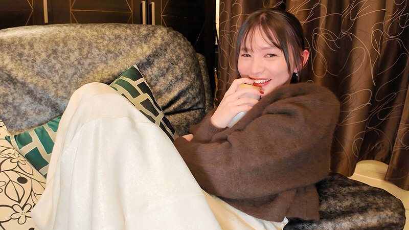 会社で高嶺の華、経理部の幸村泉希さんに打ち合わせと称して誘われて…ラブホに入ったら献身的なフェラをしてきたのでそのまま何度も精飲と中出しをした。 - サンプル画像 - 13