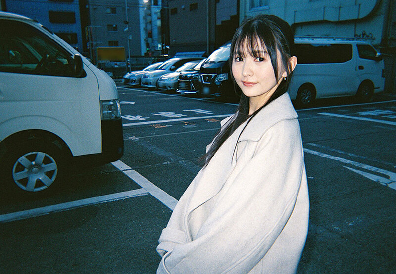 会社で高嶺の華、経理部の幸村泉希さんに打ち合わせと称して誘われて…ラブホに入ったら献身的なフェラをしてきたのでそのまま何度も精飲と中出しをした。 - サンプル画像 - 4
