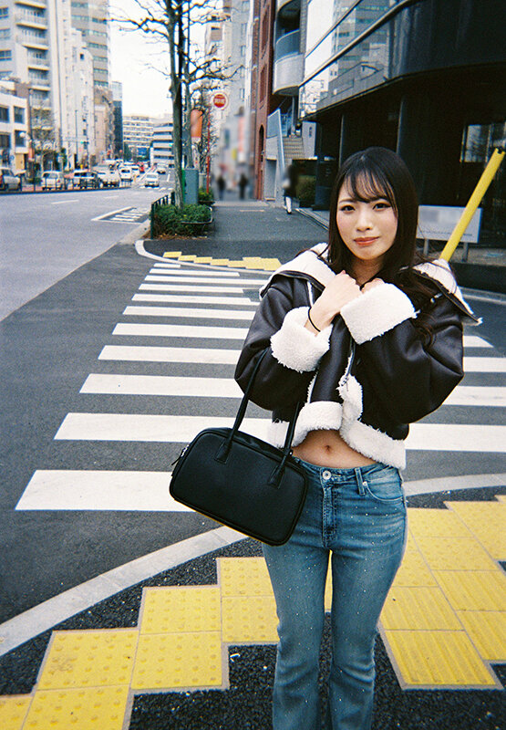 上品な顔して下品に絶頂！毎月会ってるセフレお姉さん月野江すいに「今日はちょっとだけ刺激的なエッチがしたい」と誘われ‘少しだけ気持ち良くなるクスリ’ を使って何度も精飲と中出しをした - サンプル画像 - 2