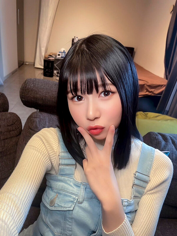 ゲーム課金したいからオジとイチャラブ中出しするチョロ潮吹きJ系18歳りょう【素人イチャラ部】 - サンプル画像 - 1