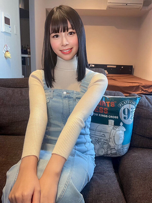 ゲーム課金したいからオジとイチャラブ中出しするチョロ潮吹きJ系18歳りょう【素人イチャラ部】 - サンプル画像 - 2
