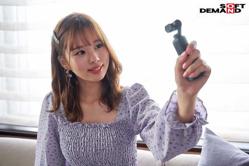 最高においしそうな体、いただきますw体液まみれでヌルテカなえちえちギャルをベロベロ舐め回しまくった 新井リマ - サンプル画像 - 4