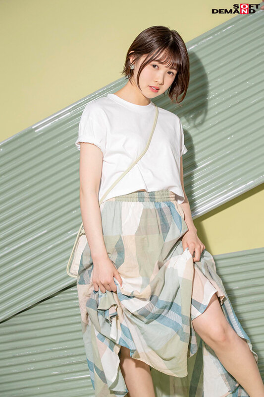 普段は鉄工所に勤務する素朴な女の子なのにSEXになると激変。号泣＆絶叫イキ！こんなAV debut見たことない。 幾田まち - サンプル画像 - 2