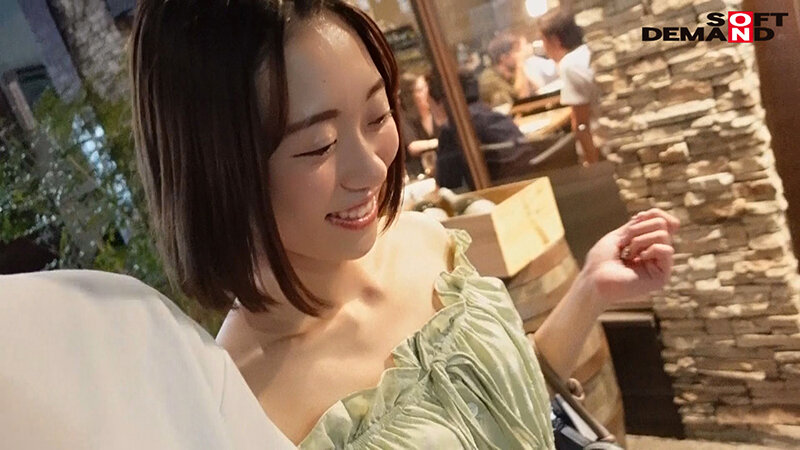 おてんばな ＃ひざこぞう擦り剥け娘 を定点でハメ撮りで激ピス3Pで丸ハダカにさせて 潮をビシャビシャ吹きながら大声でイキまくらせた！ 奈築りお（20） - サンプル画像 - 9