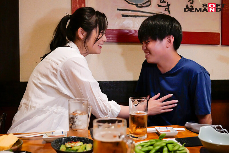玄関開けたら即SEX！精巣パンパンパーンなMチ○コを素人えちえちお姉さんが焦らして朝までたっぷり絞り取りFuck！ 滝ゆいな - サンプル画像 - 3