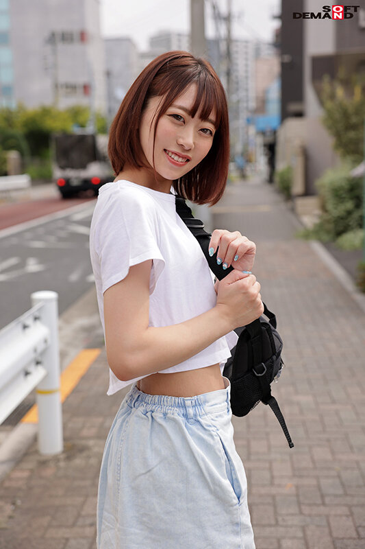 ひざっこぞう擦り剥け系女子 奈築りお（20）一カ月のオナ禁を経たボーイッシュま●こを寸止めされまくったら我慢の限界！中出しまでOKしちゃいました - サンプル画像 - 2