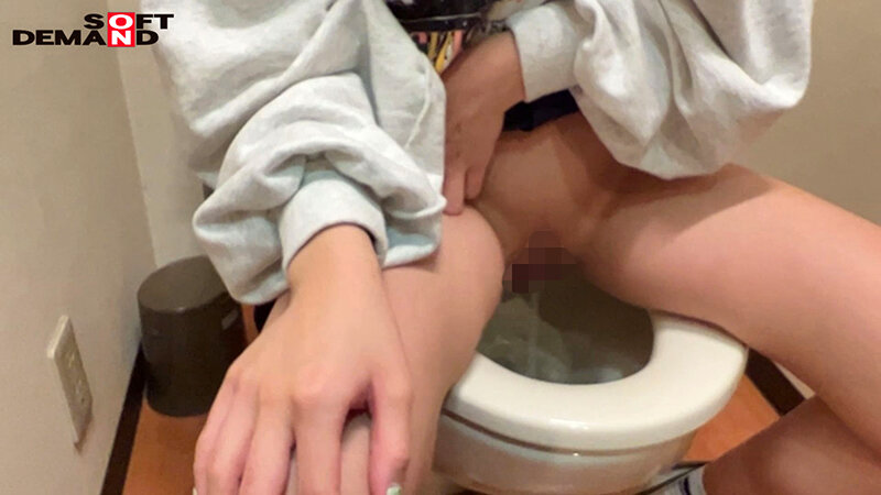 こう見えて照れ屋なドスケベ娘がそこら中でイキまくり汁出しまくり！青姦・リモバイ声我慢デート 奈築りお（仮名・20） - サンプル画像 - 10