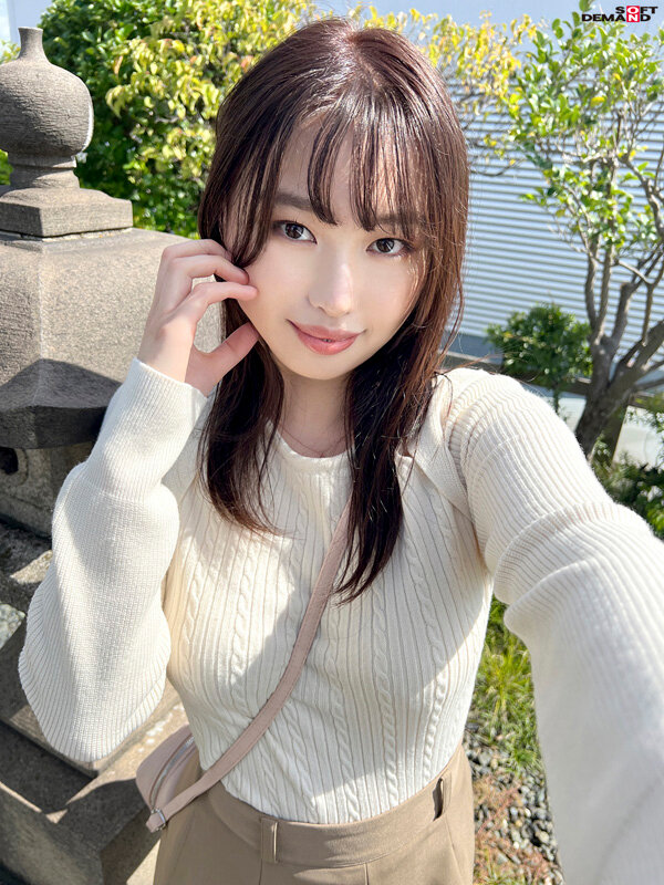 【初撮り】福祉を学ぶ現役女子大3年生 切れ長の瞳と色白美肌のほどよい肉付きDカップ美女 経験人数は少なめだけど元カレとソフトSMの経験ありでバックが好きな自称ドMちゃん ちあき・21 歳【圧倒的4K映像でヌク！】 寺山ちあき - サンプル画像 - 2