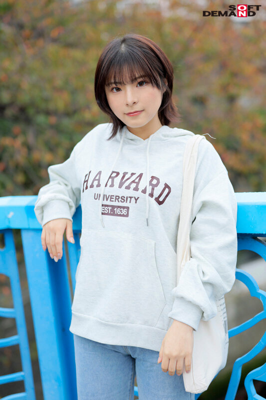 【初撮り】洋食屋アルバイトの女子大生 経験人数は少ないがエロへの興味は人一倍ある奇跡の美少女 ルックスよし性格よしスタイルよし◎ 性の目覚めはスマホで見たマジックミラー号 いつか・18歳【圧倒的4K映像でヌク！】 神代いつか - サンプル画像 - 13