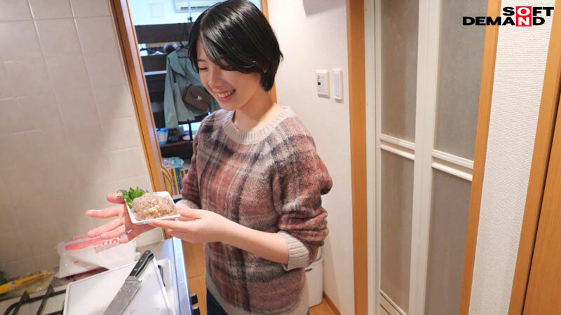 【初撮り】カッコよすぎる漁業女子 仕分け、配送、事務なんでもこなし魚もサバけちゃう あどけない笑顔、誠実でシャイな物腰、九州訛り、剛毛マ●コ、すべてが完璧なニューフェイス あのん・20歳 実田あのん - サンプル画像 - 5