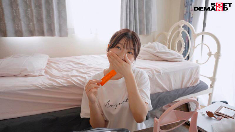 限界OLちゃん。仕事の合間にナマハメ。平日8時～21時、ずーっとマ●コに精子いれっぱなし。【中出し了承・連続6発】きよか24歳 佐藤白花 - サンプル画像 - 3