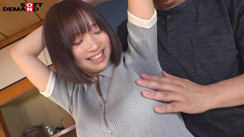 「汗っかきで困ってるんですよね…」脇・谷間・股間に滴る汗を隠し撮り！汗だく交尾で連続絶頂 石川くるみ（22） - サンプル画像 - 5