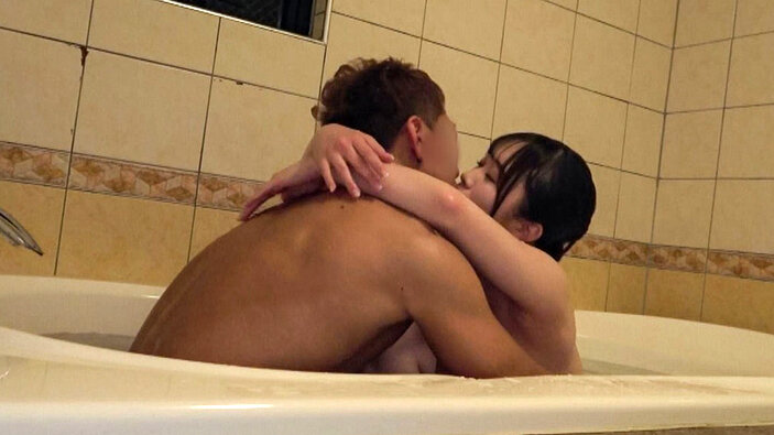 「ナカはダメって言ったのに…」田舎から出てきたばっかりで世間知らずをイイ事に絶倫ナンパ師に何度も種付けされちゃったドMちゃん。 - サンプル画像 - 5