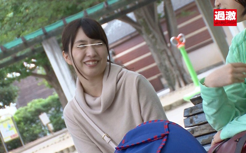 産後処女を奪われ一度イッたら長時間アクメで痙攣が止まらないイキッぱなしベビーカー妻 - サンプル画像 - 1
