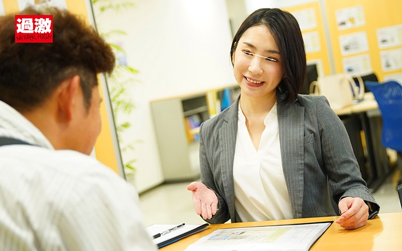 媚薬チ○ポを即ハメされ仕事中にもかかわらず絶頂が止まらないタイトスカート美尻OL - サンプル画像 - 8