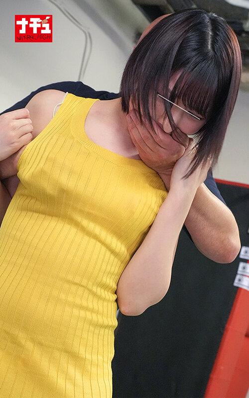 同じマンションに住む無防備な透けパン美尻女に浣腸をぶち込んだら我慢できず着衣噴射2 - サンプル画像 - 5