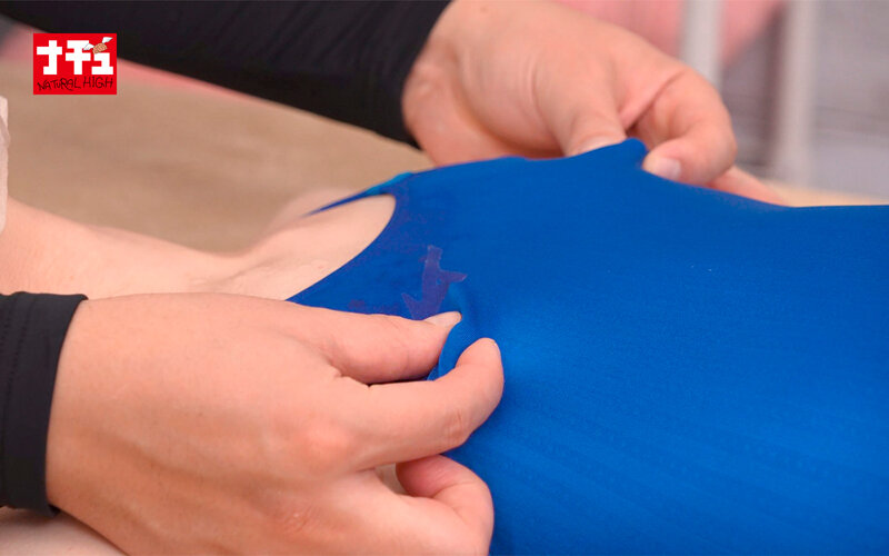 微乳こねくり整体院 マスク施術で意識が飛びイキまくる競泳女子 - サンプル画像 - 12