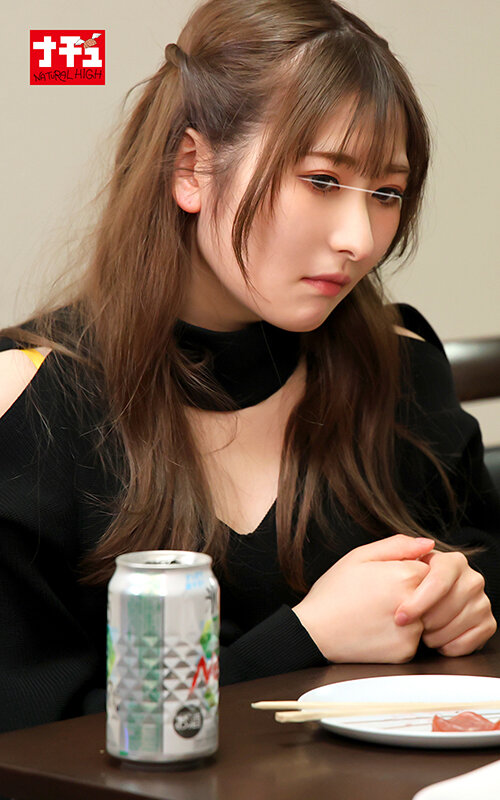 合宿の夜、こっそり布団の中で何度もイカセてレズに目覚めさせてしまった女生徒に数年後…夫が近くにいるのに密着スロー乳首舐めでレズ返しされた私 - サンプル画像 - 13