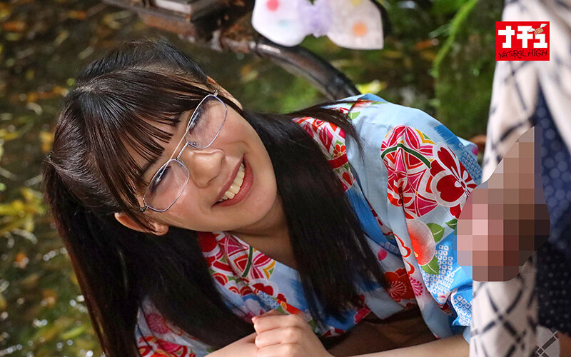 温泉客が居ても浴衣の中の抱っこSEXで挿入して逃がさず何発も膣射させる痴女っこ3 - サンプル画像 - 10