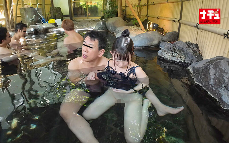 離婚してもう会えないエロい乳首した人懐っこい義娘と最後の温泉旅行で小さなマ○コをこじ開け中出しするまでの記録 - サンプル画像 - 14