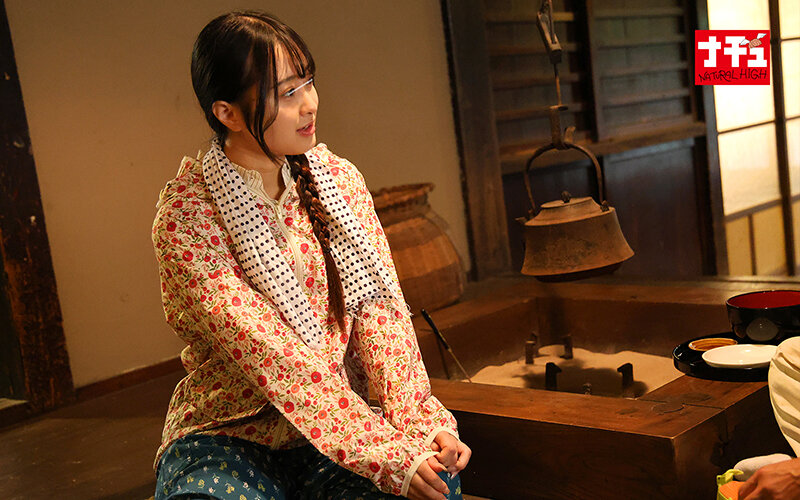 この集落では当たり前？！山道で迷った僕を助けてくれた親切な美女が‘お風呂入りますか’の感覚で「オマ〇コ挿りますか？」と優しく尋ね中出しさせてくれた - サンプル画像 - 4