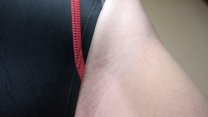 花狩まい 濡れてテカってピッタリ密着 神競泳水着 可愛い女子の競泳水着姿をじっとりと堪能！着替え盗撮から始まり貧乳から巨乳にパイパン、ハミ毛、ジョリワキ等のフェチ接写やローションソーププレイや競泳水着ぶっかけ等を完全着衣で楽しむAV - サンプル画像 - 4