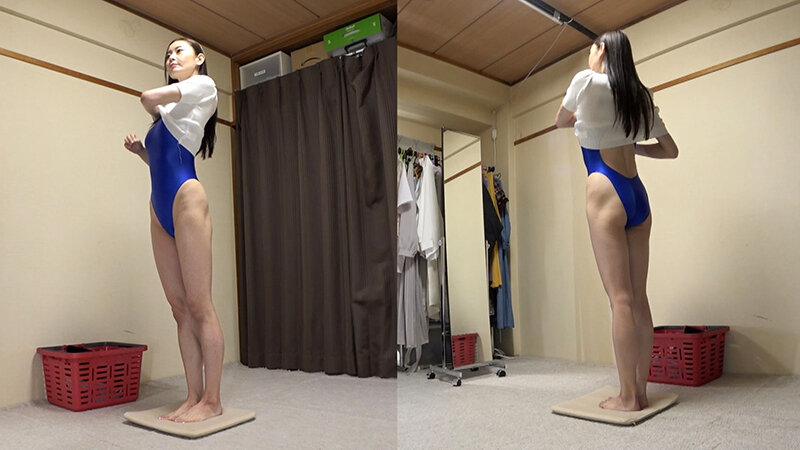 葵百合香 濡れてテカってピッタリ密着 神競泳水着 可愛い女子の競泳水着姿をじっとりと堪能！着替え盗撮から始まり貧乳から巨乳にパイパン、ハミ毛、ジョリワキ等のフェチ接写やローションソーププレイや競泳水着ぶっかけ等を完全着衣で楽しむAV - サンプル画像 - 1