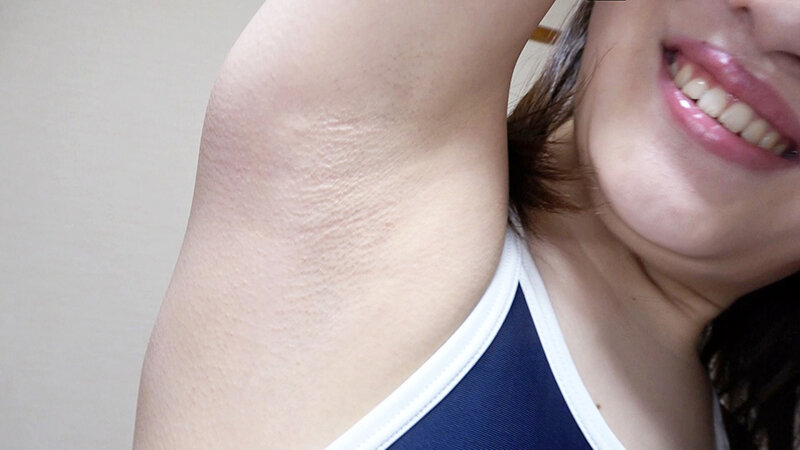 春日えな 濡れてテカってピッタリ密着 神スク水 可愛い女子のスクール水着姿をじっとりと堪能！着替え盗撮から始まり貧乳から巨乳にパイパン、ハミ毛、ジョリワキ等のフェチ接写やローションソーププレイやスク水ぶっかけ等を完全着衣で楽しむAV - サンプル画像 - 2