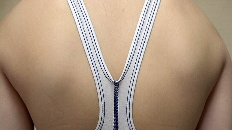 雅子りな 濡れてテカってピッタリ密着 神スク水 可愛い女子のスクール水着姿をじっとりと堪能！着替え盗撮から始まり貧乳から巨乳にパイパン、ハミ毛、ジョリワキ等のフェチ接写やローションソーププレイやスク水ぶっかけ等を完全着衣で楽しむAV - サンプル画像 - 2