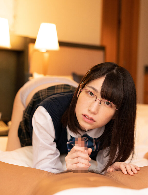 喉奥で濡れるドM美少女女子校生…いちゃラマ（いちゃいちゃイラマチオ）SEX2美少女3人260分はずれなし！！ - サンプル画像 - 1
