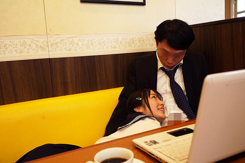 目を覚ましたら、隣の女子校生が俺の疲れマラを優しくフェラしてくれてた。 - サンプル画像 - 10
