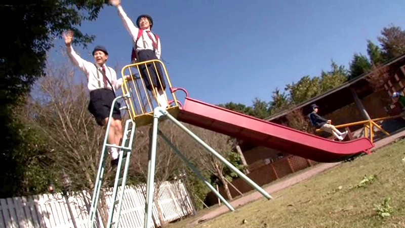 奇跡の確率で起きた近親相姦ハプニング 偶然息子のチ○ポが挿さって感じちゃったママ 2児のママ奇跡の2穴SP - サンプル画像 - 1