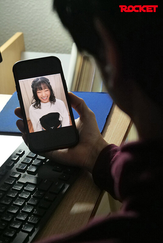 気になるあの娘の投稿に潜入！SNSハッカーを手に入れた - サンプル画像 - 1