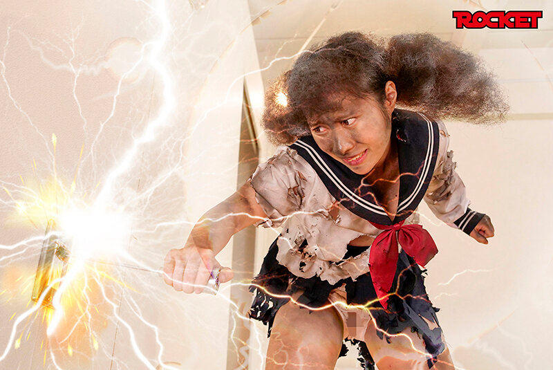 無様エロ再び！裸より恥ずかしい爆発黒焦げ女 パート2 理科の実験完全版 - サンプル画像 - 4