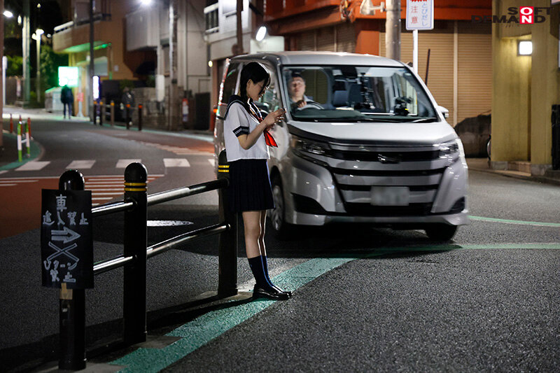 【急募！精子をいっぱい飲ませてくれる男性】アプリで見つけた超絶可愛い美少女はニコニコしながら精飲しちゃうごっくん大好きJ系？！ 響乃うた - サンプル画像 - 9