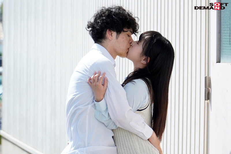 部活の絶倫先輩の爆速ピストンにイカされ続けてチ〇ポの虜になる小柄巨乳マネージャー 甘井くるみ【圧倒的4K映像でヌク！】 - サンプル画像 - 2